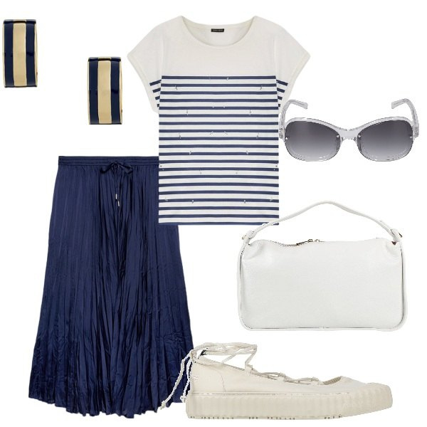 Outfit donna - Il gonnellone blu. Stile Casual per Ufficio. Abbinamento con ballerine, borse a mano, orecchini, gonne lunghe, t-shirt, occhiali da sole.