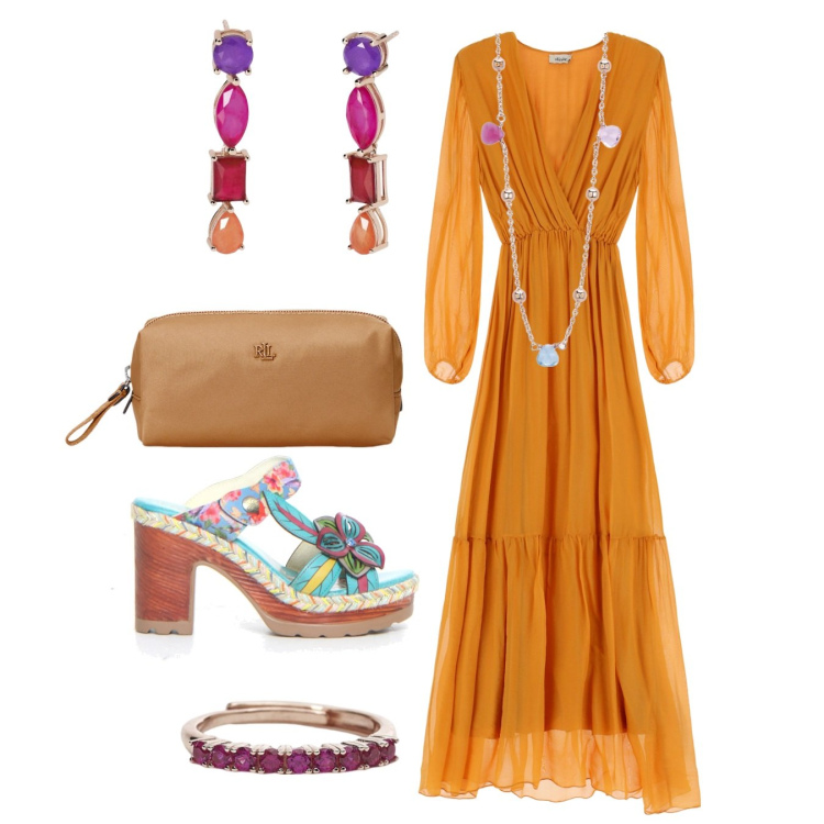 Outfit donna - Serata a Positano. Stile Boho per Serata fuori. Abbinamento con collane, anelli, orecchini, vestiti lunghi, pochette, ciabatte.