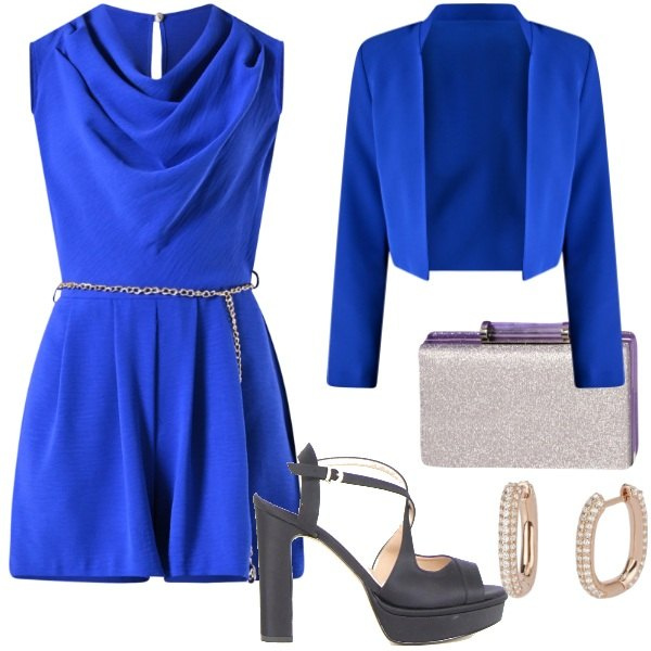 Outfit donna - Jumpsuit fluida da giorno. Stile Chic per Cerimonia. Abbinamento con orecchini, tuta corta, bolero, pochette, sandali col tacco.