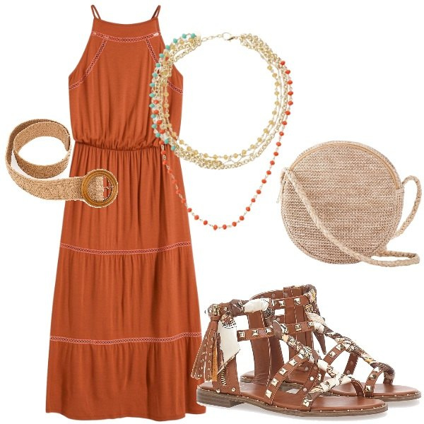 Outfit donna - Outifit di luglio. Stile Casual per Tutti i giorni. Abbinamento con borse a tracolla, vestiti lunghi, collane, sandali, cinture.