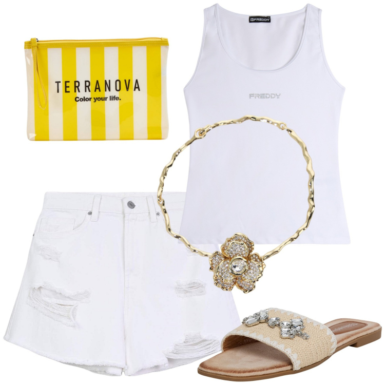 Outfit donna - Summer sales. Stile Basic per Mare. Abbinamento con ciabatte, shorts, pochette, canottiere, collane.