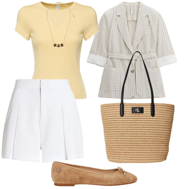 Outfit donna - Passeggiata. per Serata fuori. Abbinamento con blazer, ballerine, collane, minigonne, borse tote, t-shirt.