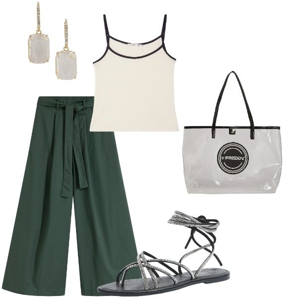 Outfit donna - Le serate di Luglio. Stile Casual chic per Serata fuori. Abbinamento con pantaloni, sandali alla schiava, top, shopping bag, orecchini.