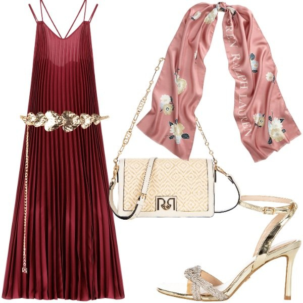 Outfit donna - Matrimonio in vista. Stile Glamour per Cerimonia. Abbinamento con cinture, sandali col tacco, borse a tracolla, vestiti lunghi, foulard.