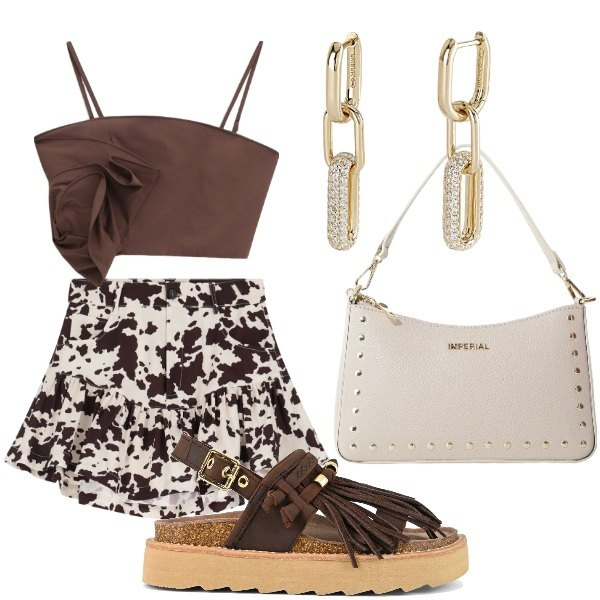 Outfit donna - Serata tra amici. Stile Casual chic per Serata fuori. Abbinamento con orecchini, top, minigonne, borse a spalla, sandali.