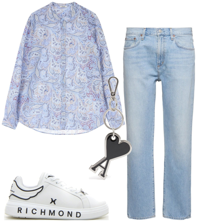 Outfit uomo - Luglio. Stile Trendy per Tutti i giorni. Abbinamento con camicie, portachiavi, sneakers, jeans.