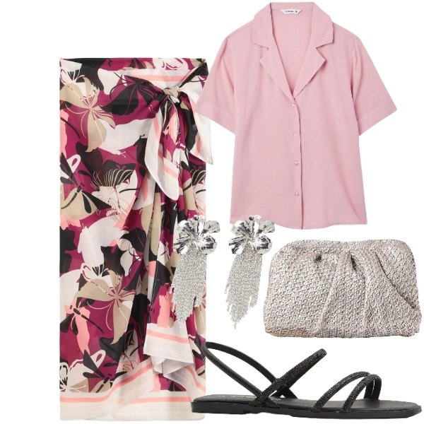 Outfit donna - Gonna pareo in città. Stile Chic per Tutti i giorni. Abbinamento con vestiti da spiaggia, sandali, camicie a manica corta, clutch, orecchini.
