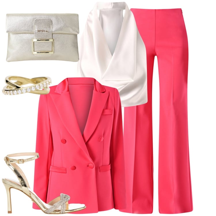 Outfit donna - Rinascimento. Stile Chic per Cerimonia. Abbinamento con pantaloni a palazzo, blazer, top, sandali col tacco, anelli, pochette.