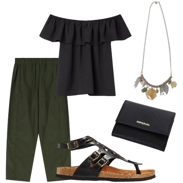 Outfit donna - Le serate di Luglio. Stile Casual per Tutti i giorni. Abbinamento con sandali in pelle, bluse, pantaloni, portafogli, collane.