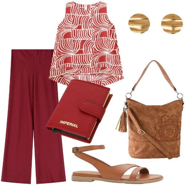 Outfit donna - Le serate di Luglio. Stile Casual per Tutti i giorni. Abbinamento con sandali in pelle, borse a mano, top, portafogli, pantaloni, orecchini.