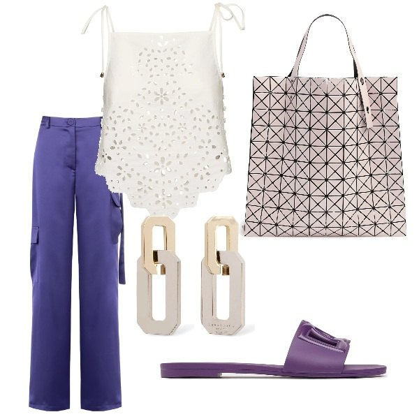 Outfit donna - A cena fuori. Stile Casual chic per Serata fuori. Abbinamento con pantaloni cargo, top, sandali col tacco, shopping bag, orecchini.