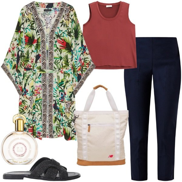 Outfit donna - Comodità glamour. Stile Glamour per Tutti i giorni. Abbinamento con profumi, pantaloni skinny, shopping bag, top, sandali, caftani.