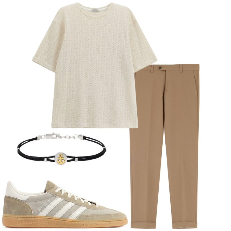 Outfit uomo - T-shirt monocromatica. Stile Casual per Serata speciale. Abbinamento con braccialetti, pantaloni, t-shirt, sneakers.