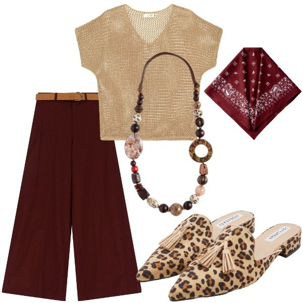 Outfit donna - A cena fuori. Stile Casual per Serata fuori. Abbinamento con sabot, maglieria, pantaloni, foulard, collane.