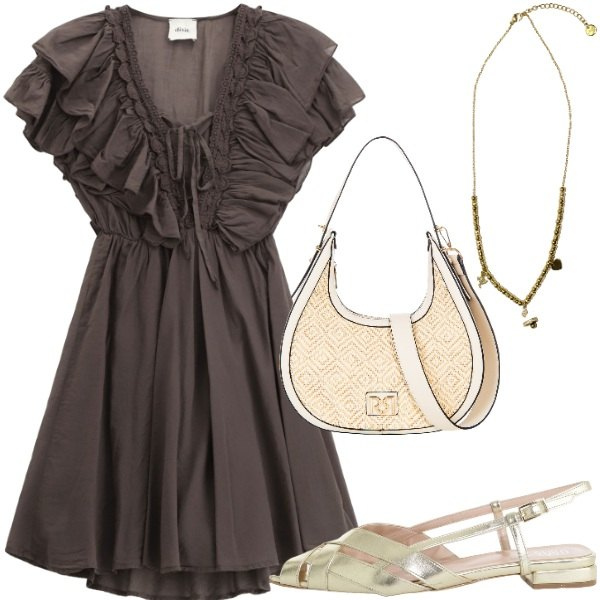 Outfit donna - Serata tra amici. Stile Casual chic per Serata fuori. Abbinamento con borse a mano, ciondoli, sandali, vestiti corti.