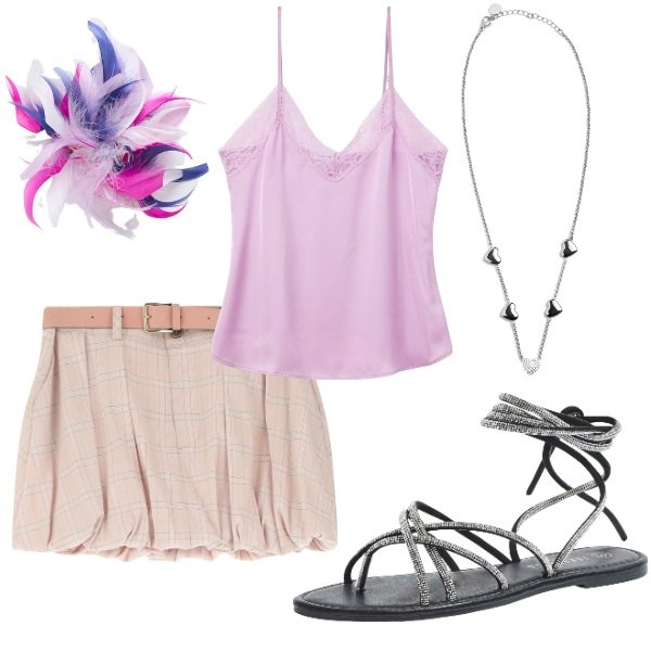 Outfit donna - Serata tra amici. Stile Casual chic per Serata fuori. Abbinamento con sandali alla schiava, top, minigonne, collane, accessori per capelli.