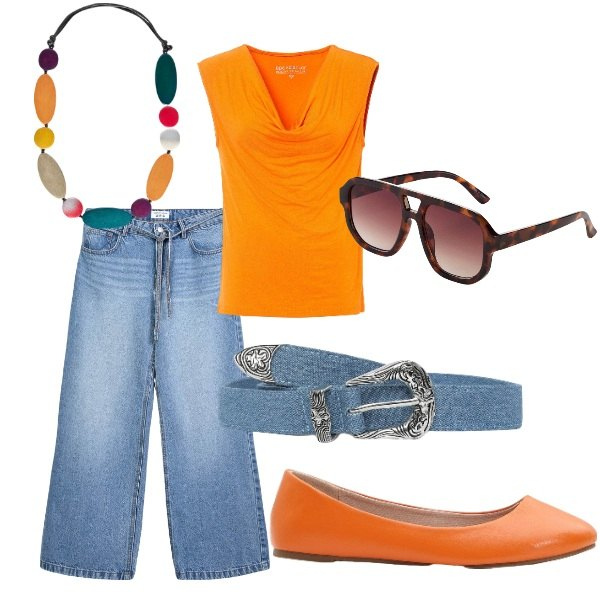 Outfit donna - Outifit di luglio. Stile Casual per Tutti i giorni. Abbinamento con top, occhiali da sole, ballerine, cinture, jeans, collane.