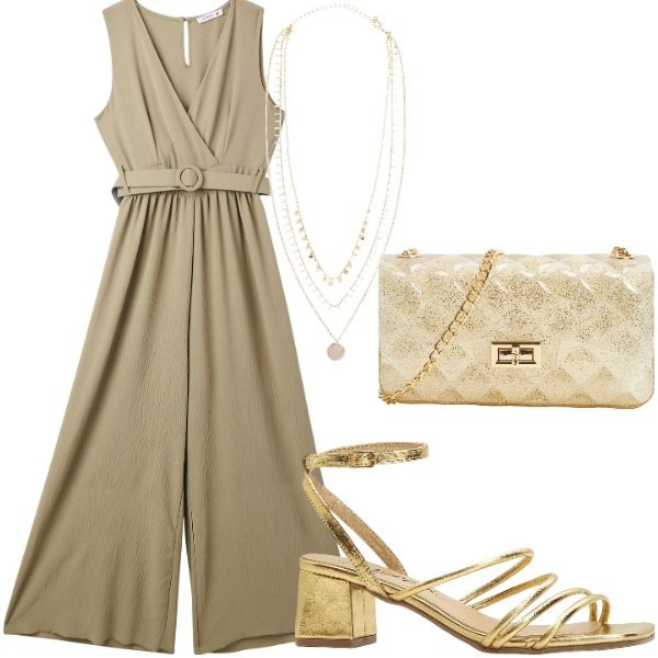 Outfit donna - Le serate di Luglio. Stile Casual chic per Serata fuori. Abbinamento con collane, sandali col tacco, borse a tracolla, tute.