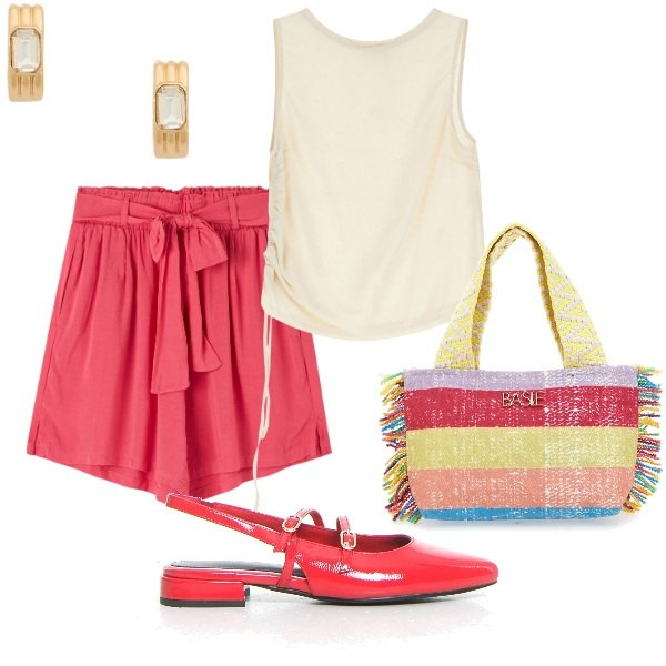 Outfit donna - E siamo in Agosto....... Stile Casual per Tutti i giorni. Abbinamento con shorts, top, orecchini, sandali in pelle, pochette.