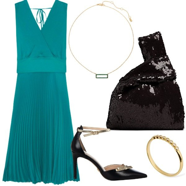 Outfit donna - Compleanno a sopresa. Stile Glamour per Serata fuori. Abbinamento con décolleté, collane, vestiti lunghi, pochette, anelli.