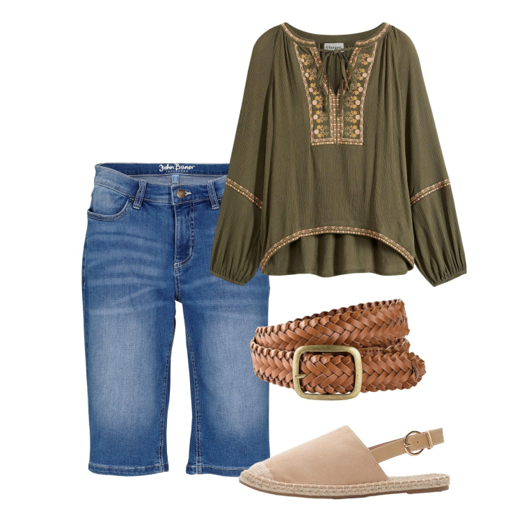 Outfit donna - Denim Vintage. Stile Boho per Tutti i giorni. Abbinamento con bermuda, espadrillas, cinture, bluse.