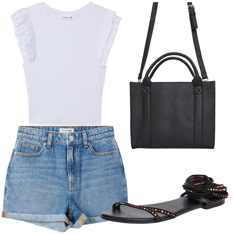 Outfit donna - Aperitivo. Stile Trendy per Tutti i giorni. Abbinamento con t-shirt, shorts, sandali alla schiava, borse tote.