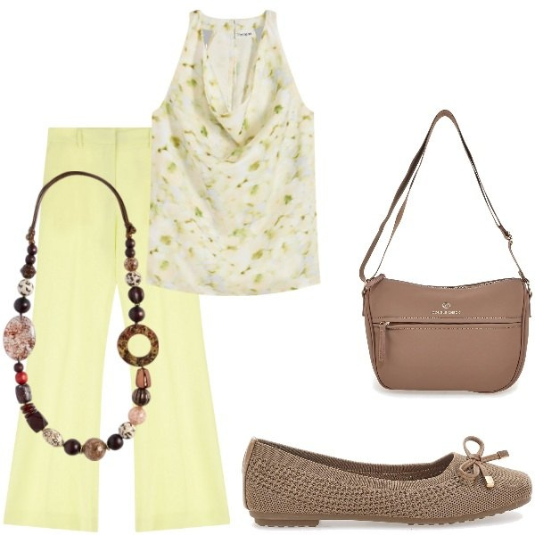 Outfit donna - Di sera ad Agosto. Stile Casual chic per Serata fuori. Abbinamento con top, pantaloni, ballerine, borse a tracolla, collane.