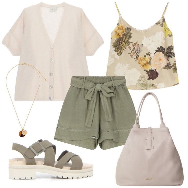 Outfit donna - Top fiori shorts e sandali verdi. Stile Casual per Tutti i giorni. Abbinamento con top, borse tote, shorts, cardigans, collane, sandali.