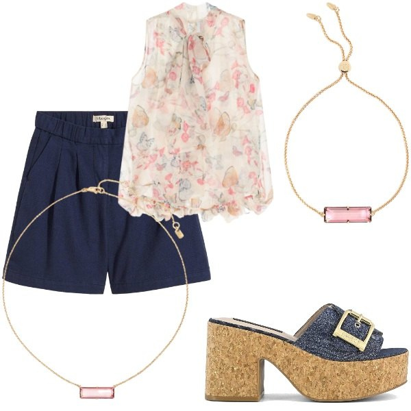 Outfit donna - Di sera ad Agosto. Stile Casual per Tutti i giorni. Abbinamento con bermuda, camicie, braccialetti, collane, sandali.