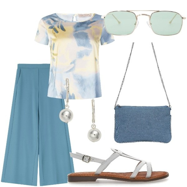 Outfit donna - E siamo in Agosto....... Stile Casual per Tutti i giorni. Abbinamento con borse a tracolla, bluse, pantaloni, occhiali da sole, orecchini, sandali in pelle.