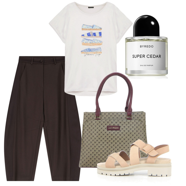 Outfit donna - Agosto. Stile Casual per Tutti i giorni. Abbinamento con profumi, pantaloni, t-shirt, borse a spalla, sandali.