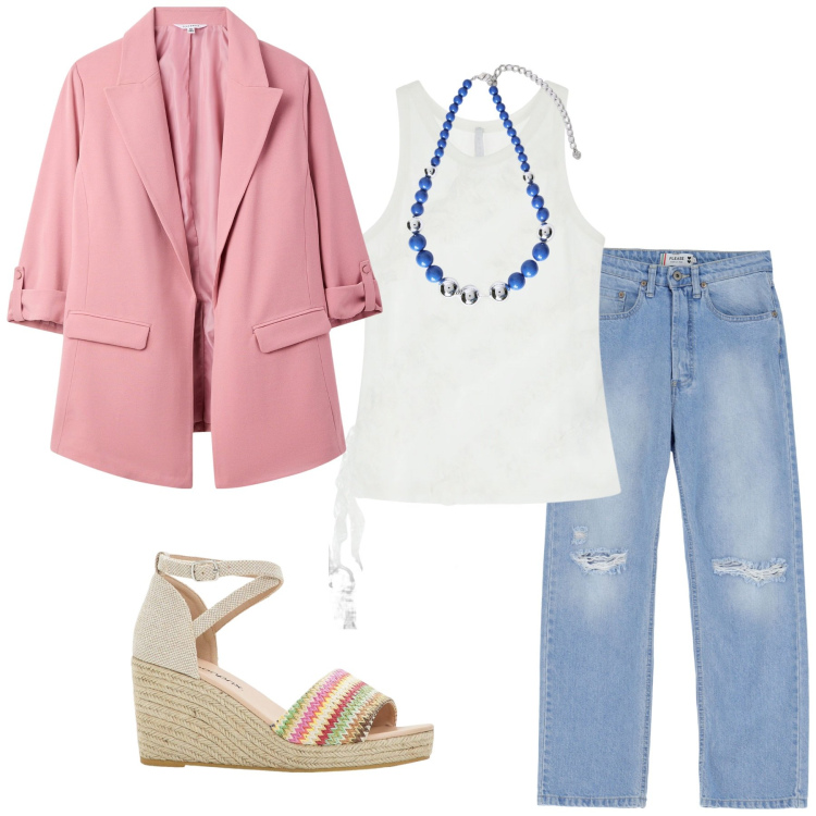 Outfit donna - Total look #2230807. Stile Casual per Tutti i giorni. Abbinamento con sandali, blazer, jeans strappati, top, collane.