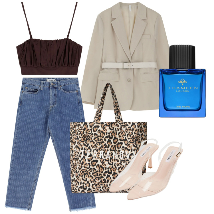 Outfit donna - Chic in jeans. Stile Casual chic per Tutti i giorni. Abbinamento con profumi, sandali col tacco, borse tote, jeans, blazer, top.