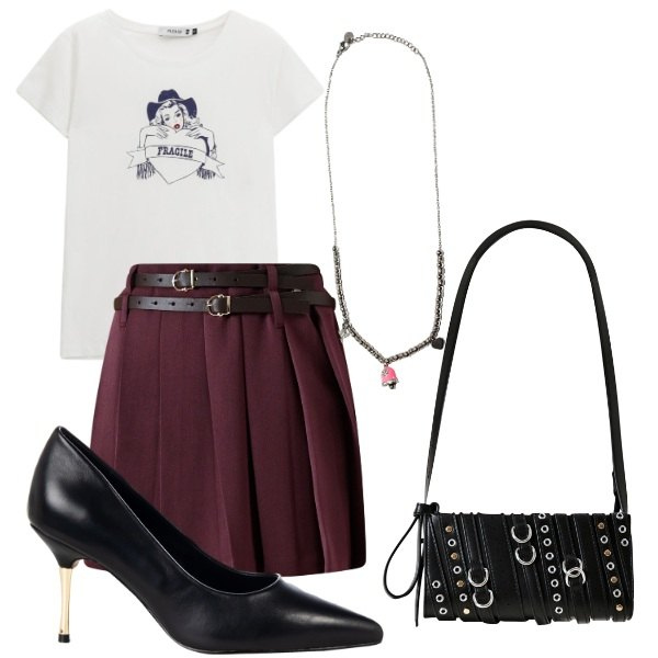 Outfit donna - rientro con stile. Stile Trendy per Tutti i giorni. Abbinamento con minigonne, borse a spalla, décolleté, t-shirt, ciondoli.