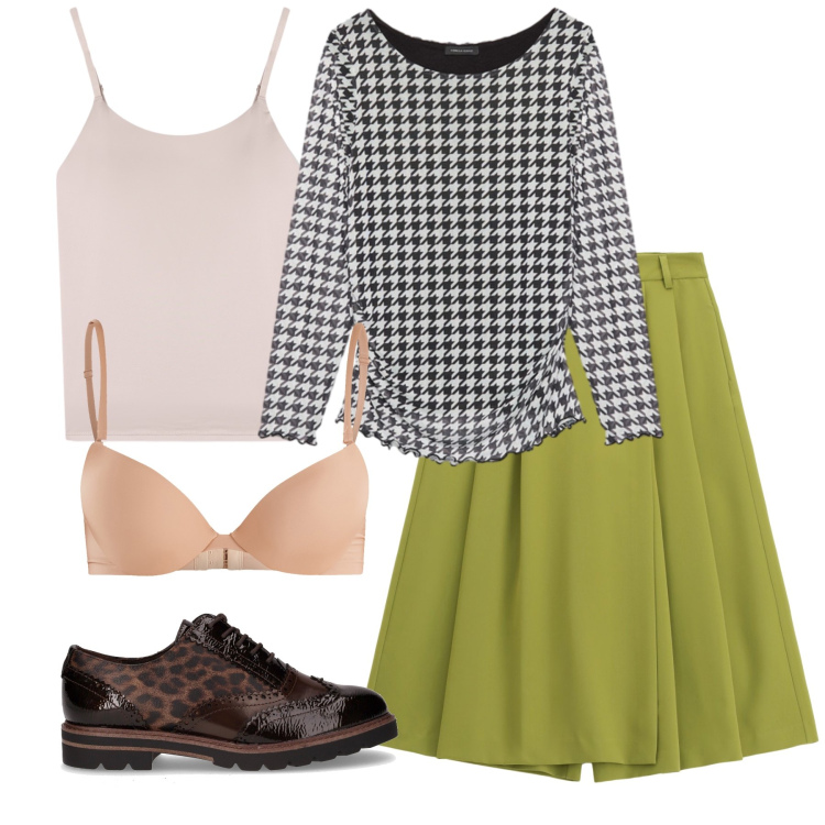 Outfit donna - Total look #2246886. Stile Casual per Tutti i giorni. Abbinamento con magliette intime, reggiseni push-up, pantaloni, bluse, scarpe stringate.