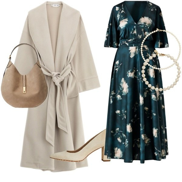Outfit donna - ...metti una domenica di settembre. Stile Casual chic per Tutti i giorni. Abbinamento con vestiti lunghi, cappotti, décolleté, borse a spalla, braccialetti, collane.