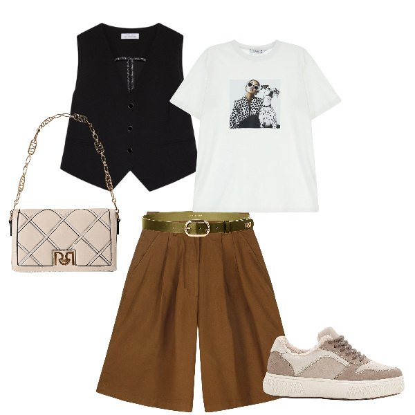 Outfit donna - Semplice ma mai banale. Stile Casual per Tutti i giorni. Abbinamento con sneakers, gilet, borse a tracolla, cinture, t-shirt, bermuda.