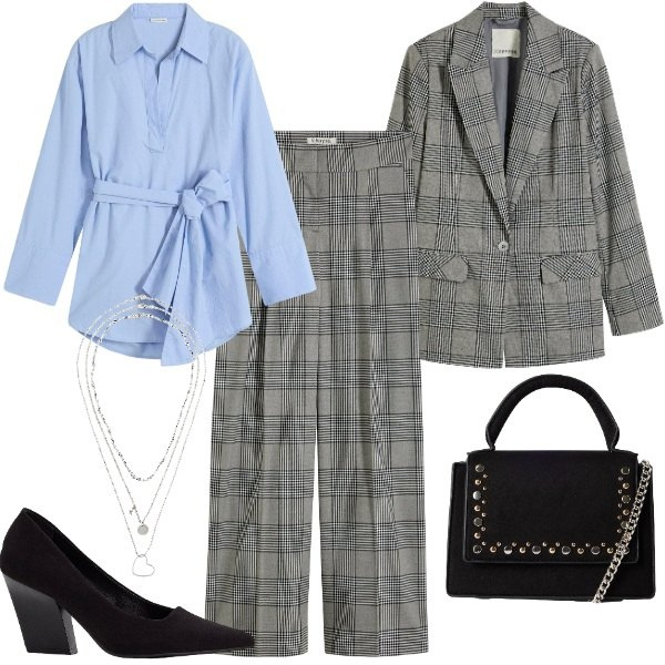 Outfit donna - Borsa con borchie must have d\'autunno. Stile Bon Ton per Ufficio. Abbinamento con collane, décolleté, blazer, pantaloni, camicie, borse a tracolla.