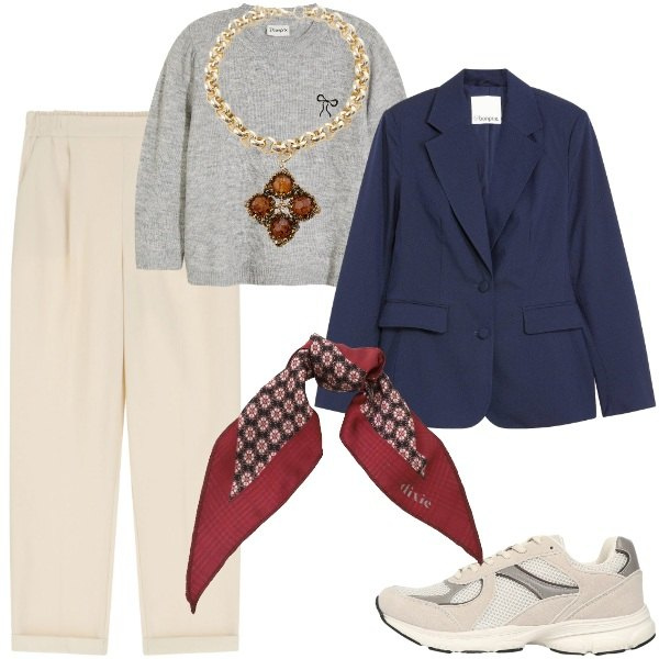 Outfit donna - Disinvolta. Stile Urban per Tutti i giorni. Abbinamento con maglieria, blazer, sneakers, collane, foulard, pantaloni.