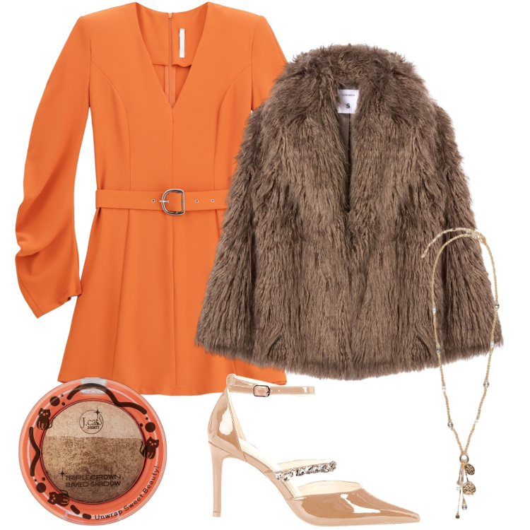 Outfit donna - Accendiamo la serata. Stile Chic per Serata fuori. Abbinamento con ombretti, ecopellicce, décolleté, vestiti corti, ciondoli.