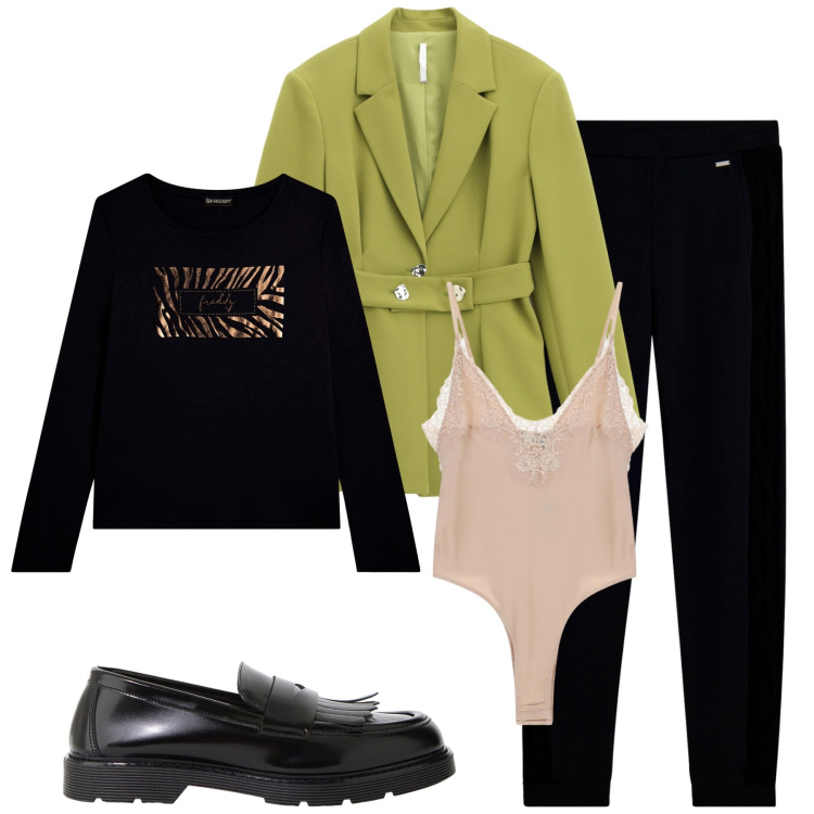 Outfit donna - In treno. Stile Casual per Tutti i giorni. Abbinamento con body, mocassini, blazer, t-shirt, pantaloni.