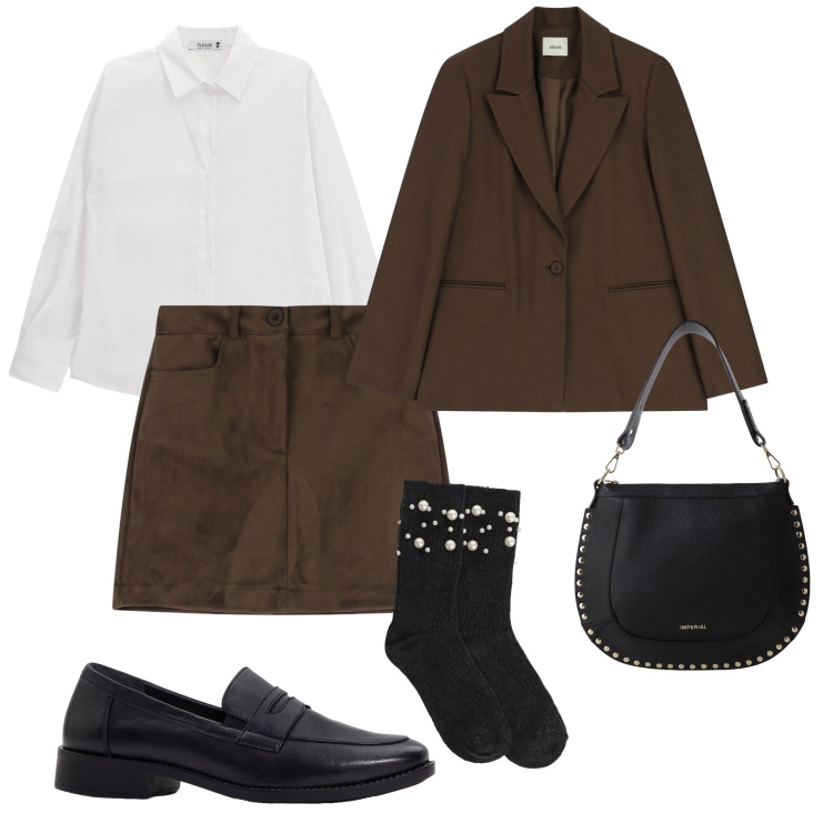 Outfit donna - Mini e mocassini in trend. Stile Trendy per Tutti i giorni. Abbinamento con mocassini, camicie, borse a spalla, minigonne, calzini, blazer.