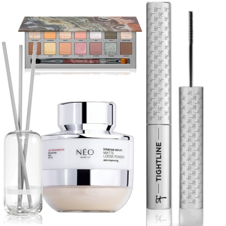 Outfit donna - Beauty-box #2276768. Abbinamento con ombretti, profumi, ciprie, mascara.