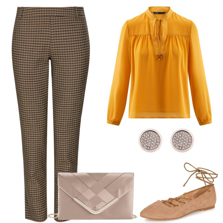 Outfit donna - Basic #1350. Stile Basic per Tutti i giorni. Abbinamento con gonne, orecchini oro, ballerine beige, pantalone taglio dritto a quadri con zip aderente beige, camicetta chiffon con laccetti aderente giallo.