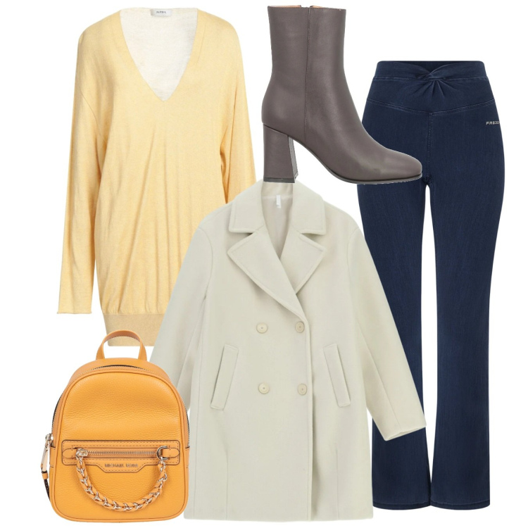 Outfit donna - Total strange. Stile Urban per Tutti i giorni. Abbinamento con zaini, stivaletti, pullovers, cappotti, jeggings.