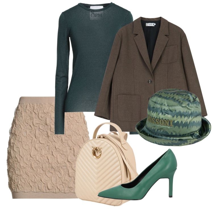 Outfit donna - Décolleté e cappellino. Stile Chic per Tutti i giorni. Abbinamento con décolleté, zaini, pullovers, minigonne, cappelli, blazer.