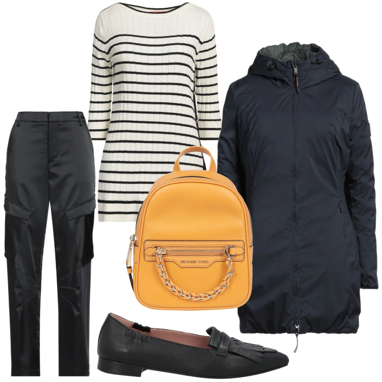 Outfit donna - Tempo libero. Stile Glamour per Tutti i giorni. Abbinamento con zaini, parka, pullovers, pantaloni cargo, mocassini.