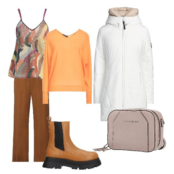 Outfit donna - il top multicolor. Stile Casual chic per Tutti i giorni. Abbinamento con pullovers, stivaletti chelsea, pantaloni, parka, top, marsupi.