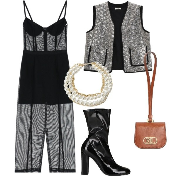 Outfit donna - San Valentino curvy mood - FDCI. Stile Sexy per Serata fuori. Abbinamento con stivaletti, vestiti midi/longuette, collane, gilet, pochette.