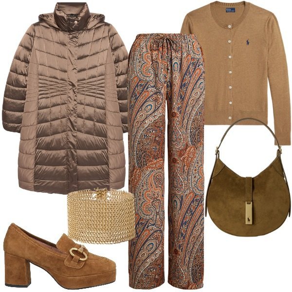 Outfit donna - Tessuti morbidi che valorizzano - FDCI. Stile Casual chic per Ufficio. Abbinamento con mocassini, pantaloni, borse a spalla, braccialetti, cardigans, piumini.